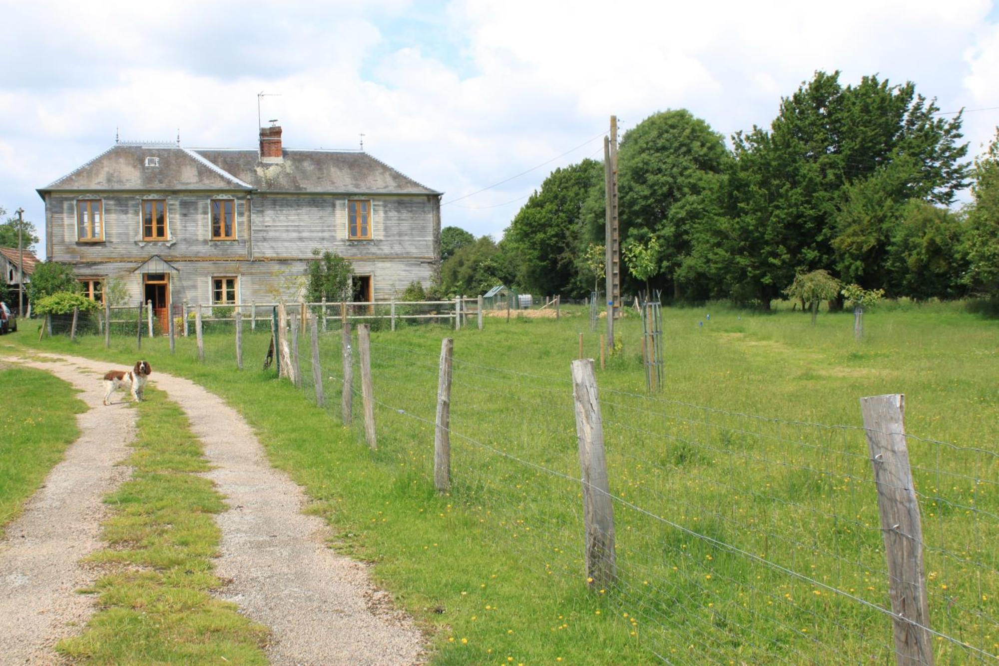 Auberge De La Croix Du Maupas Capelle-les-Grands Exterior photo
